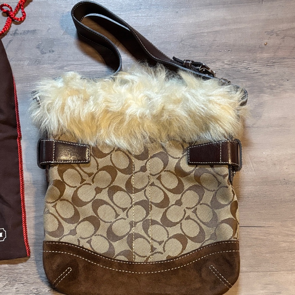 Coach Brown and Cream Crossbody Bag with Fur Trim - Picture 1 of 6